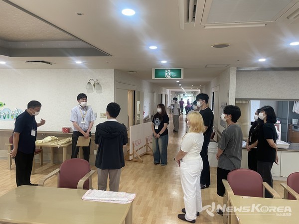 충남도립대학교 자치행정학과 학생들이 해외 사회복지시설 탐방 프로그램의 일환으로 일본을 찾았다. @충남도립대학교
