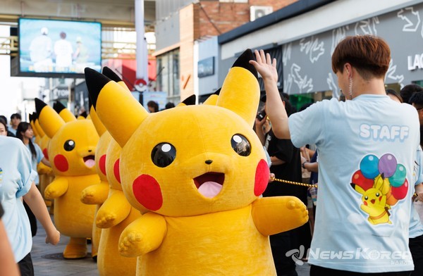 행사 포스터 및 2023년 행사 사진 @제주관광공사