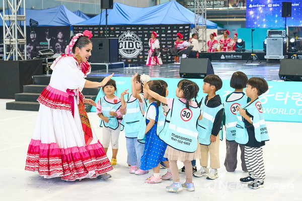 9.26 천안흥타령춤축제 -, 춤배우기 국제춤 모습 @천안시