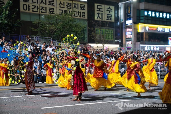 천안흥타령춤축제 2025 거리 퍼레이드 202. 09.26 @천안시