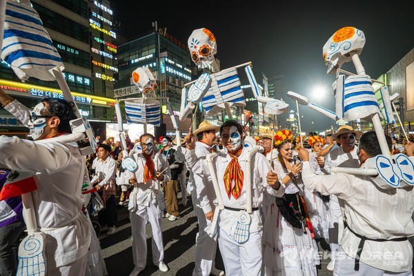 천안흥타령춤축제 2025 거리 퍼레이드 202. 09.26 @천안시