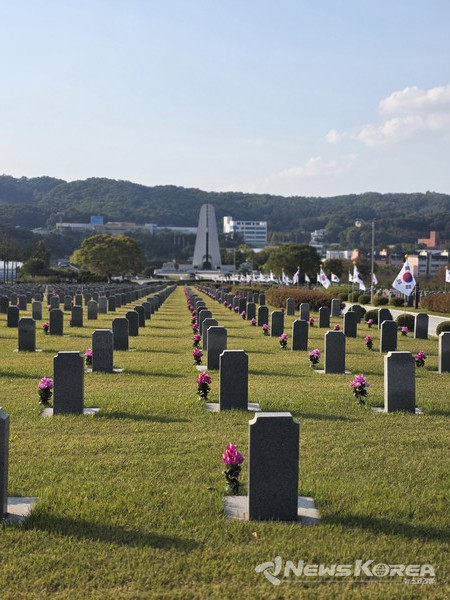국립 망향의동산 @뉴스코리아 최신 기자