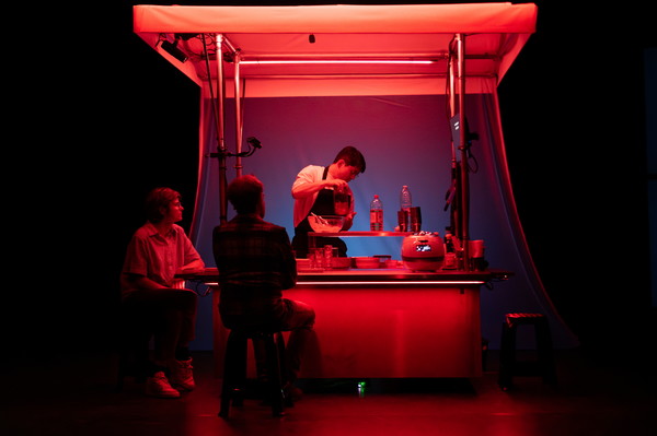 구자하 하리보 김치 공연사진 @예술경영지원센터