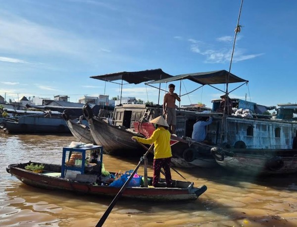 메콩강의 상인  @뉴스코리아 이웅연 특파원 