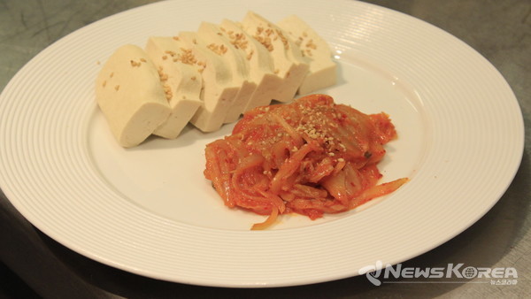 행사는 총 4회로 구성돼 현지 셰프, 요리전문가, 일반 시민 등 다양한 계층이 참여했다. @주체코대한민국대사관(문화홍보관)