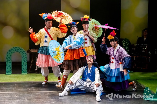 한소리전통예술단 '나도 밤나무!' @(재)예술경영지원센터