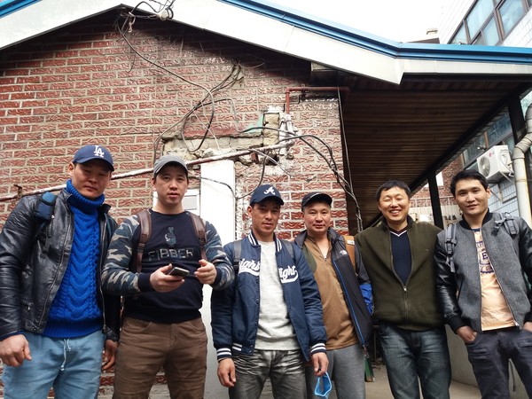 기자와 함께 일했던 몽골 외국인 노동자 @뉴스코리아 허승규 기자