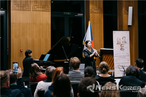 아르코앙상블 연주모습 @주체코대한민국대사관 문화홍보관