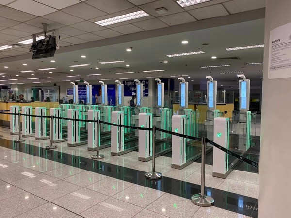 12월부터 단계적으로 활성화될 예정인 새로운 생체 인식 이민 eGate가 이미 NAIA 터미널 3에 설치되어 있다. @New NAIA Infra Corp. (NNIC) 홈페이지