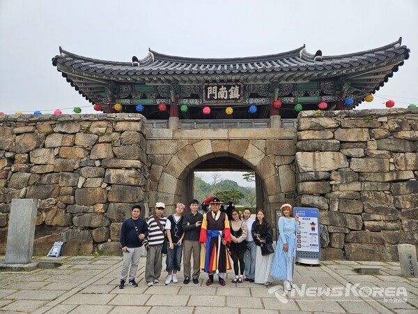 충청남도가 필리핀 현지 인플루언서를 초청해 도내 천주교 성지와 주요 관광지를 집중 홍보했다. @충청남도